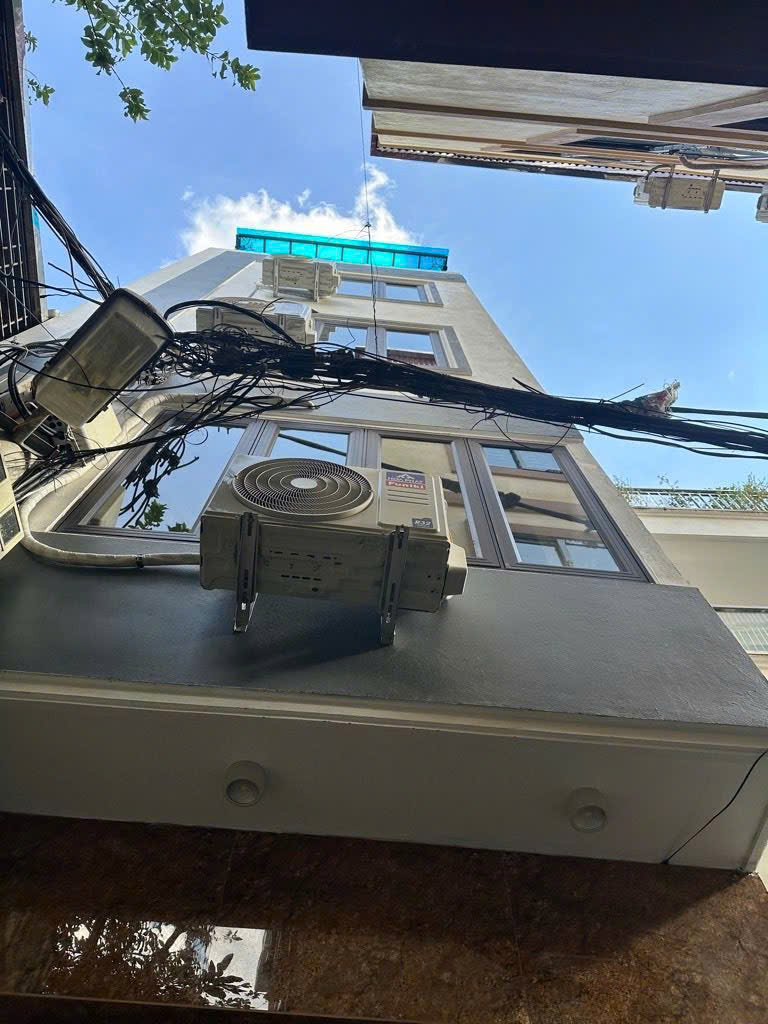 NHÀ ĐẸP KHƯƠNG ĐÌNH - NHÀ MỚI CỨNG - NHỈNH 9,1 TỶ CÓ THANG MÁY SIÊU XỊN