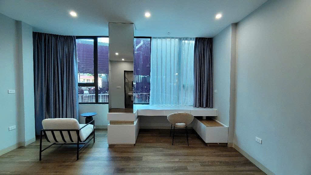 VỊ TRÍ ĐẸP - Ô TÔ ĐỖ CỬA - LÔ GÓC 3 THOÁNG - VỪA Ở VỪA CHO THUÊ - PHƯƠNG MAI 54M2..Đống Đa nhỉnh hơn 12 tỷ