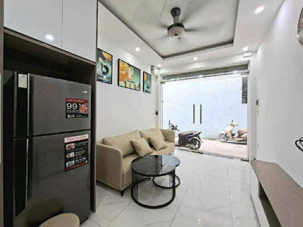 BÁN NHÀ HỒ TÙNG MẬU- CẦU GIẤY. 30m2 x 5 Tầng. NHỈNH 8TY CÓ TL.