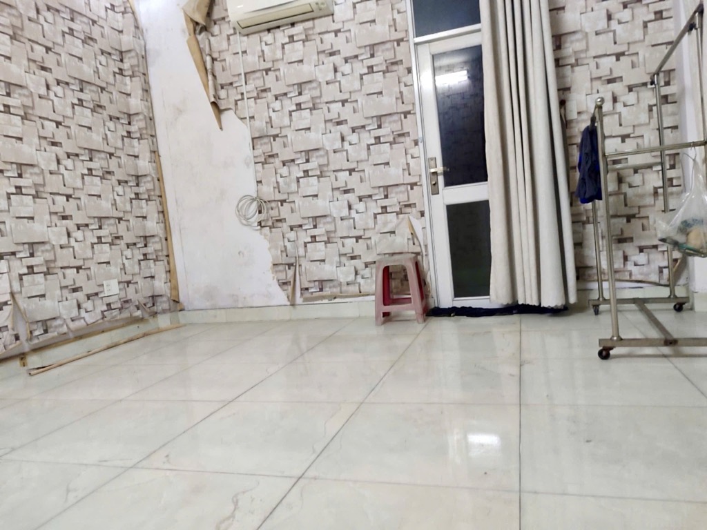 Nhà cần bán gấp