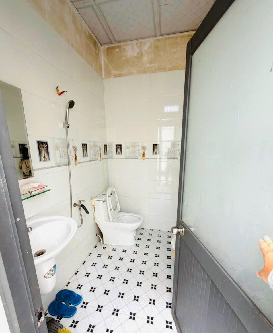 Căn HXH Siêu Hiếm Bùi Minh Trực Q8 – Ngang Khủng 8m, 4 Tầng, 110m2, 6PN Đẹp Lung Linh, Nhỉnh 6 Tỷ