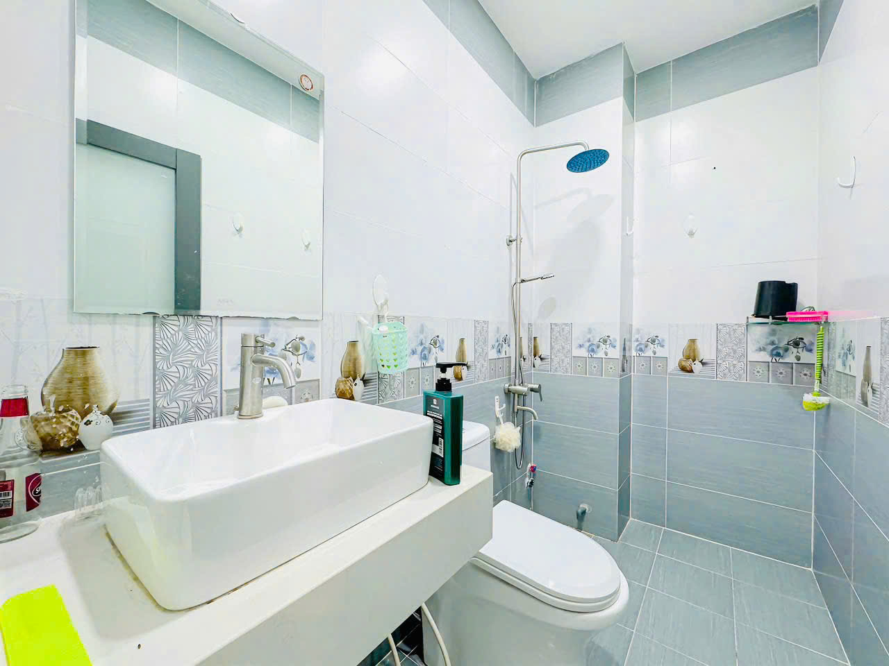 Mua Là Lời - Ngang Siêu Rộng 8m – Nhà 4 Tầng, 110m2, 6PN - Giá Thấp Nhất Thị Trường, Nhỉnh 6 Tỷ