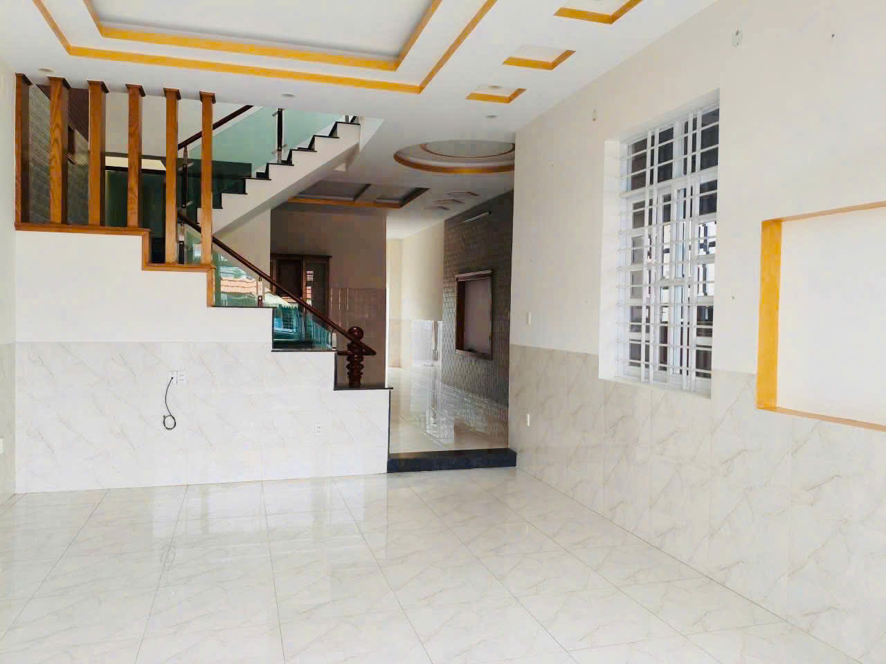 Bán Nhà Mới Nguyễn Thị Tần Q8 – Thiết Kế Hiện Đại, Dọn Vào Ở Ngay, 70m2 (4,5x16m), Nhỉnh 6 Tỷ