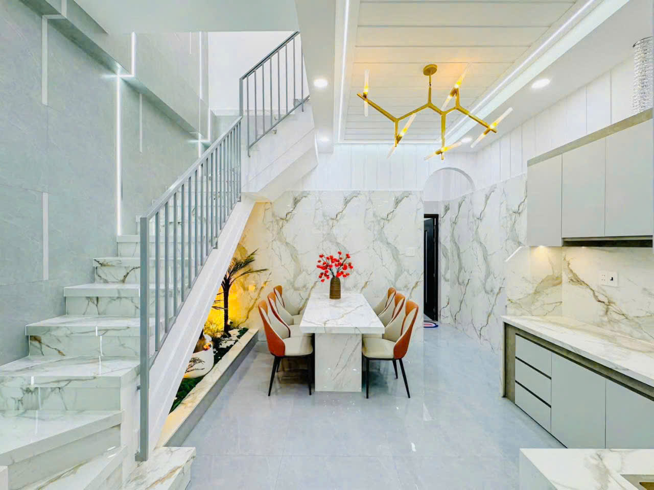 Nhà Mặt Tiền Dương Bá Trạc, Đẹp Như Mới, Full Nội Thất Cao Cấp, DT 68m2 (4x17m) Nhỉnh 7 Tỷ