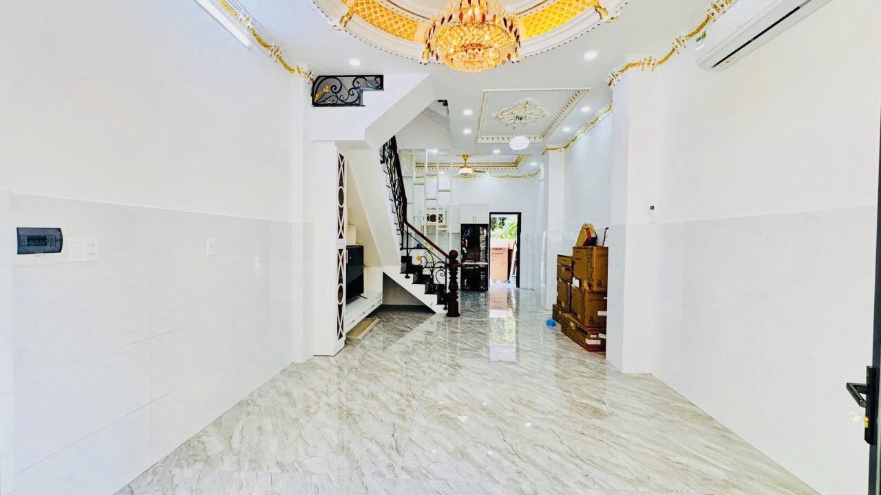 Bán Nhà Bùi Minh Trực Quận 8, Nhà Đẹp Mới 5 Tầng, 5x15m2 (75m2), Giá Siêu Tốt Chỉ 7 Tỷ