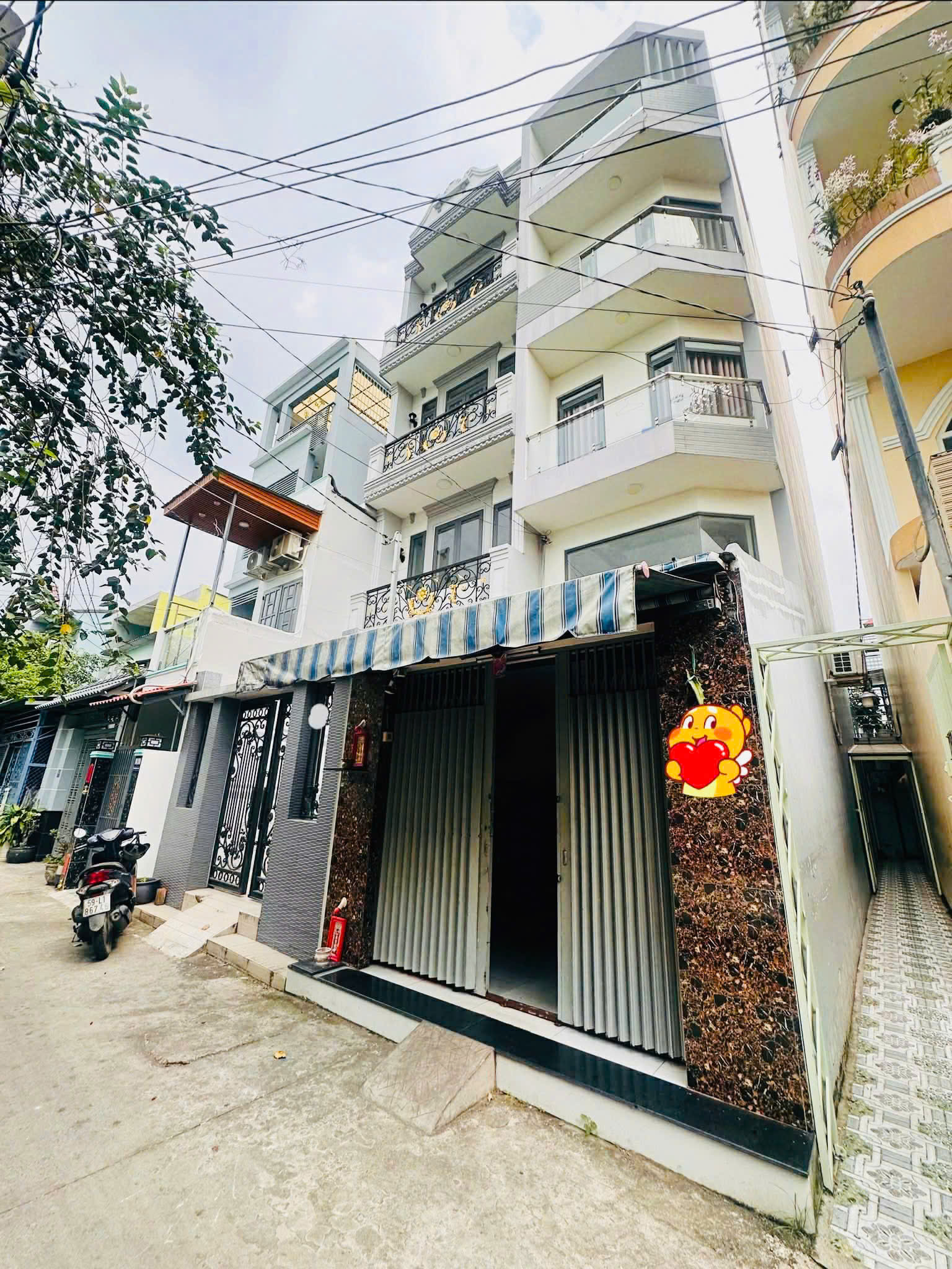 Tầm Giá Nhỉnh 7 Tỷ, Tìm Căn Thứ 2 Đẹp Vậy Ở Bùi Minh Trực Q8 Hơi Khó, 5 Tầng, 64m2 (4x16m)