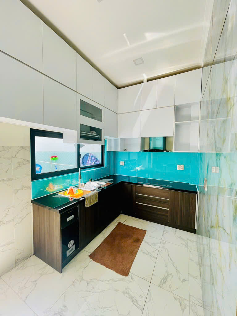 Nhà Hiếm Vị Trí Đẹp: Âu Dương Lân Q8, Ngang 5m, 3 Tầng, 4 Ngủ, Xe Hơi Tới Cửa, Nhỉnh 6 Tỷ