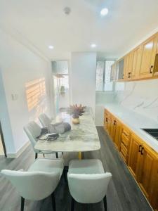 Hot! Chỉ Hơn 7 Tỷ Sở Hữu 150m2 Mặt Tiền Dương Bá Trạc – Nhà Mới 100%, Tặng Full Nội Thất