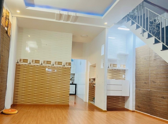 Nhà hiếm quận 10