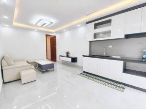 Nhà đẹp Nguyễn Trãi 76M nhỉnh 4 tỷ full nội thất 0963969859