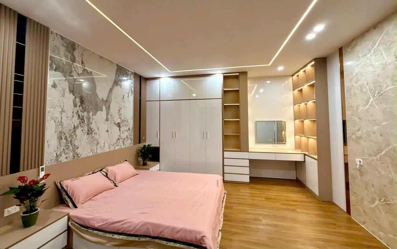 Bán nhà Trường Chinh-Ngã Tư Sở-6 Tầng-Thang Máy-Xây Mới 12x tỷ