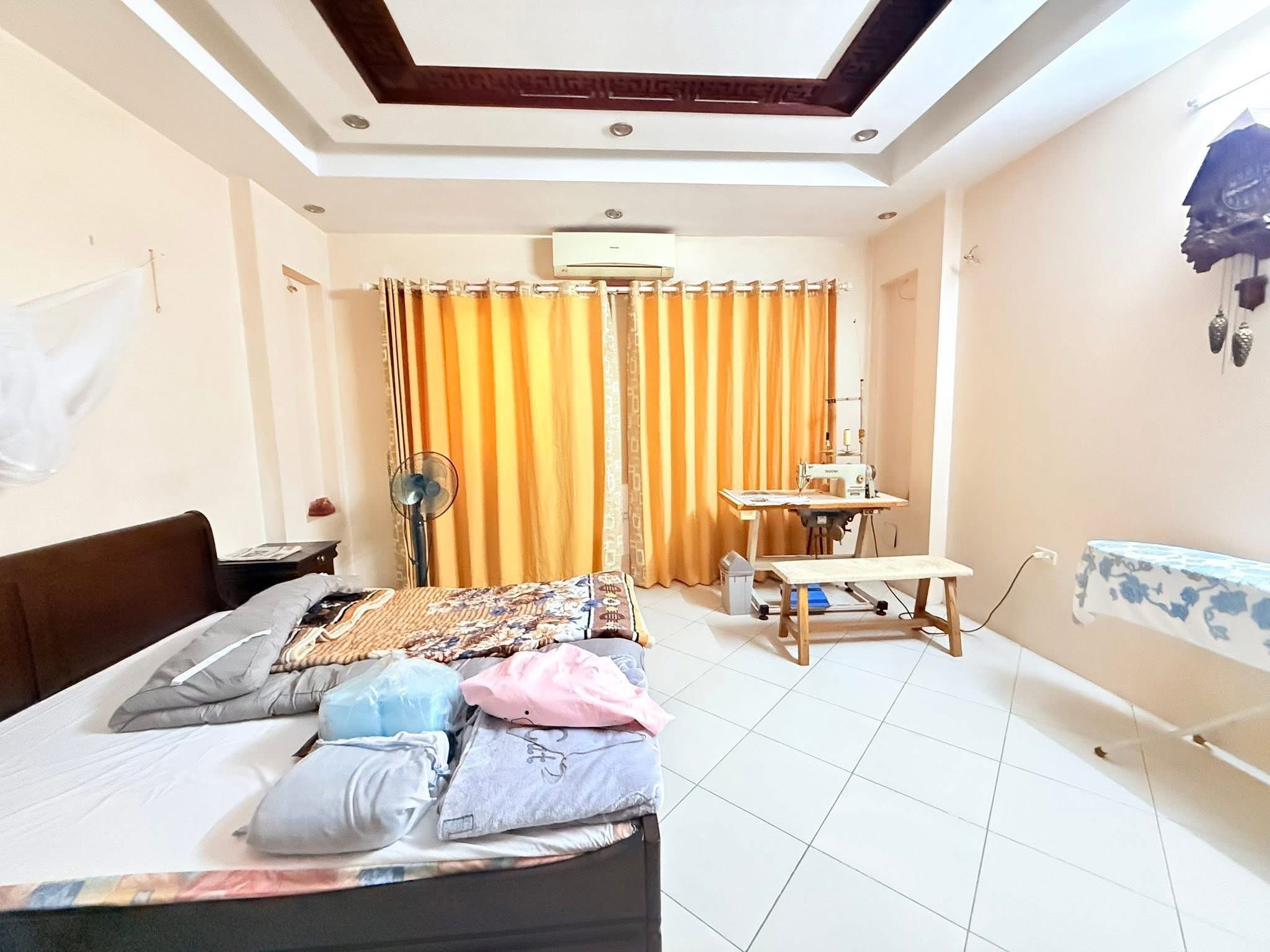 MẶT PHỐ HOÀNG HOA THÁM, MẶT TIỀN ĐẸP, HIẾM BÁN