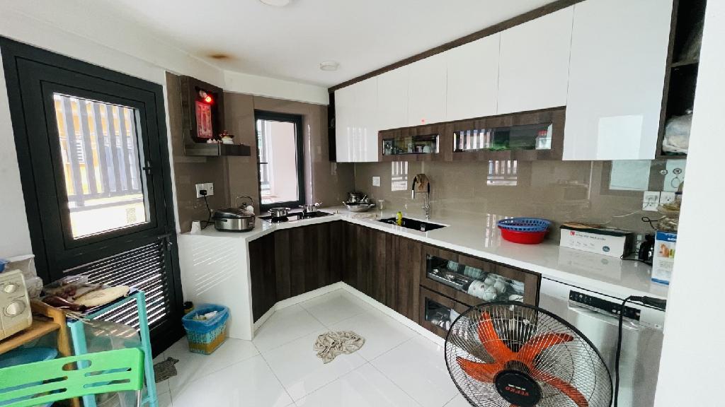 LỖ GÓC 3 MẶT HXT - TRỊNH ĐÌNH TRỌNG Q.11 - 44M² - 5 TẦNG - HOÀN CÔNG DỦ - NHÀ MỚI,