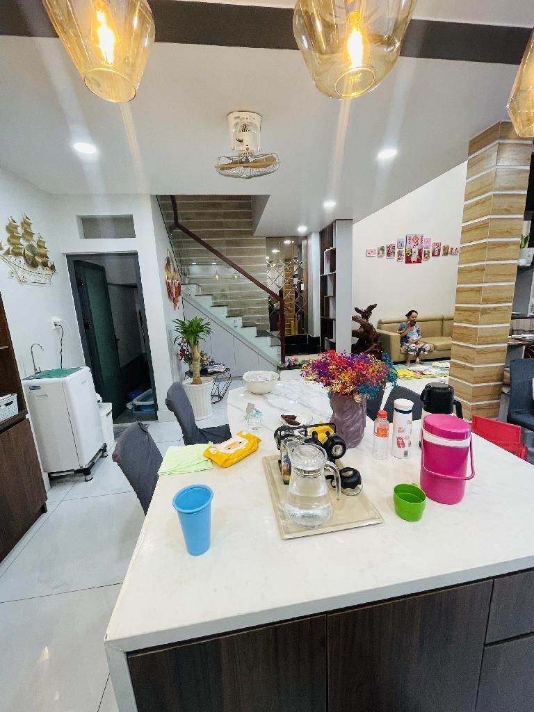 QUẬN TÂN PHÚ, SÀI GÒN  – Đường Huỳnh Văn Gấm, nhà 1/.  68m2 . 8,2 tỷ.