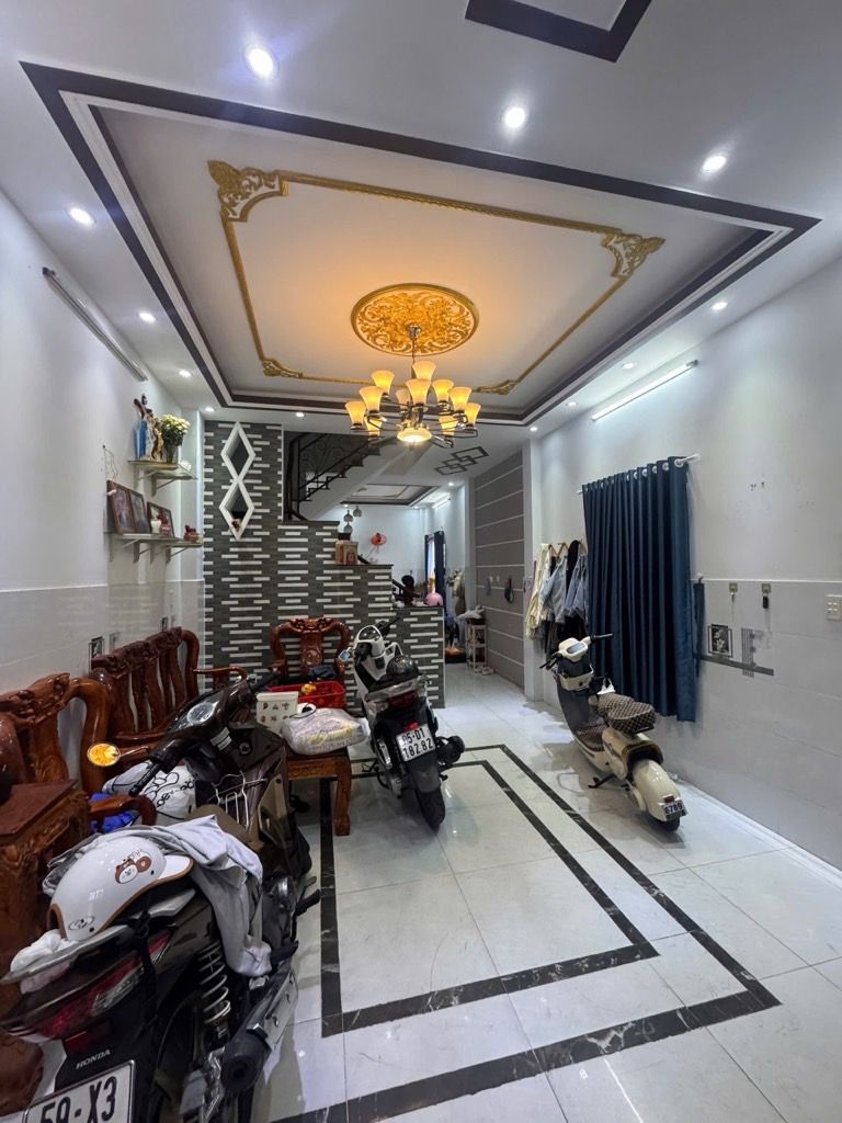 NHÀ 3 TẦNG ĐÚC - HẺM XE TẢI - NGUYỄN SUÝ, NGAY TÂN HƯƠNG  – CHỈ 7.x TỶ