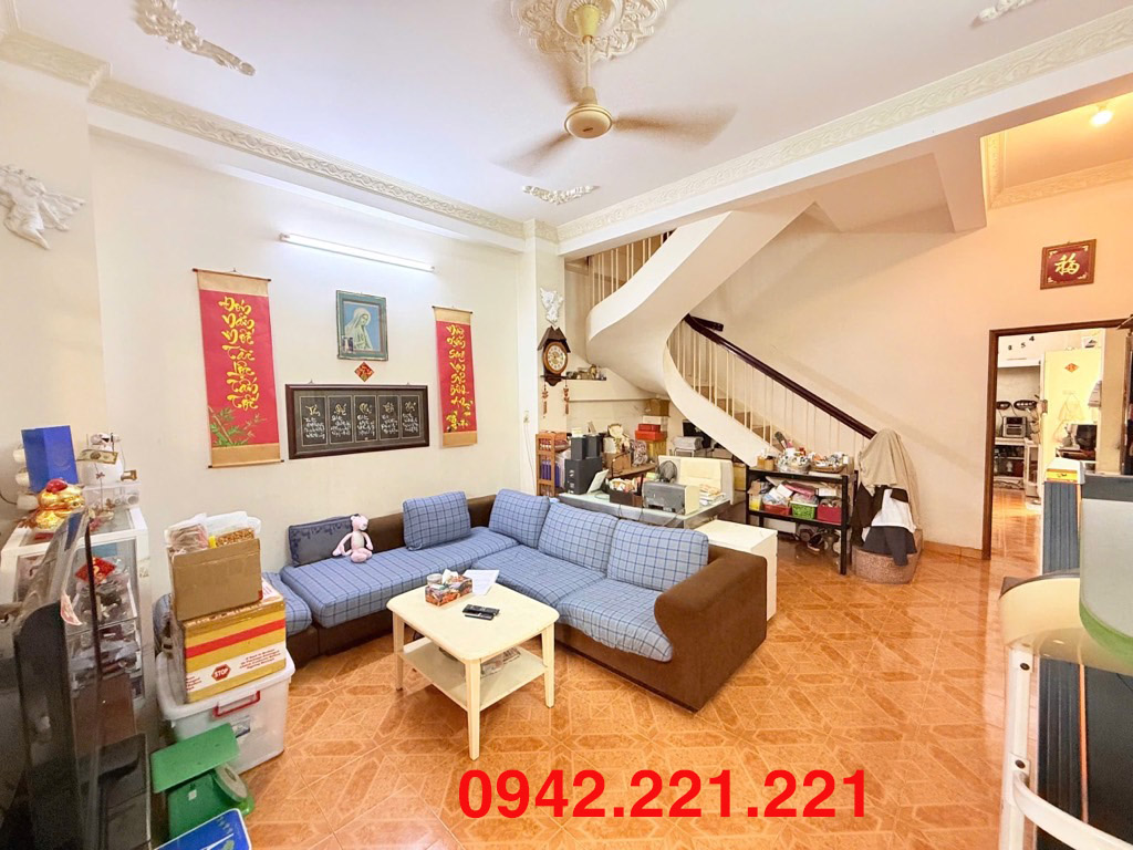 MUA NHÀ, ĐÓN TẾT. QUẬN TÂN BÌNH, SÀI GÒN, ĐƯỜNG LÊ LAI, NGANG 6,5M, 3 TẦNG, NHỈNH 10 TỶ.