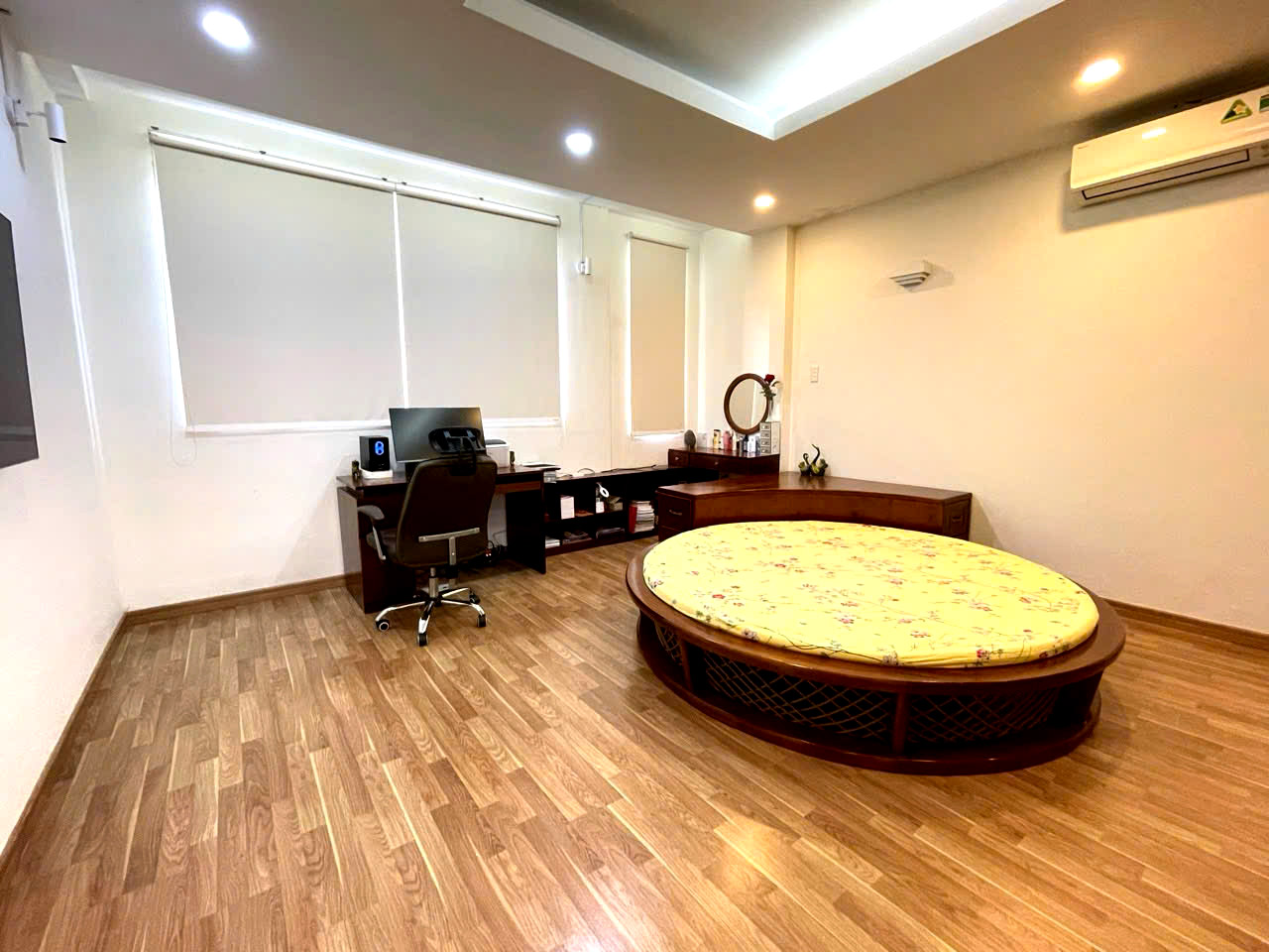 Biệt thự quận 7