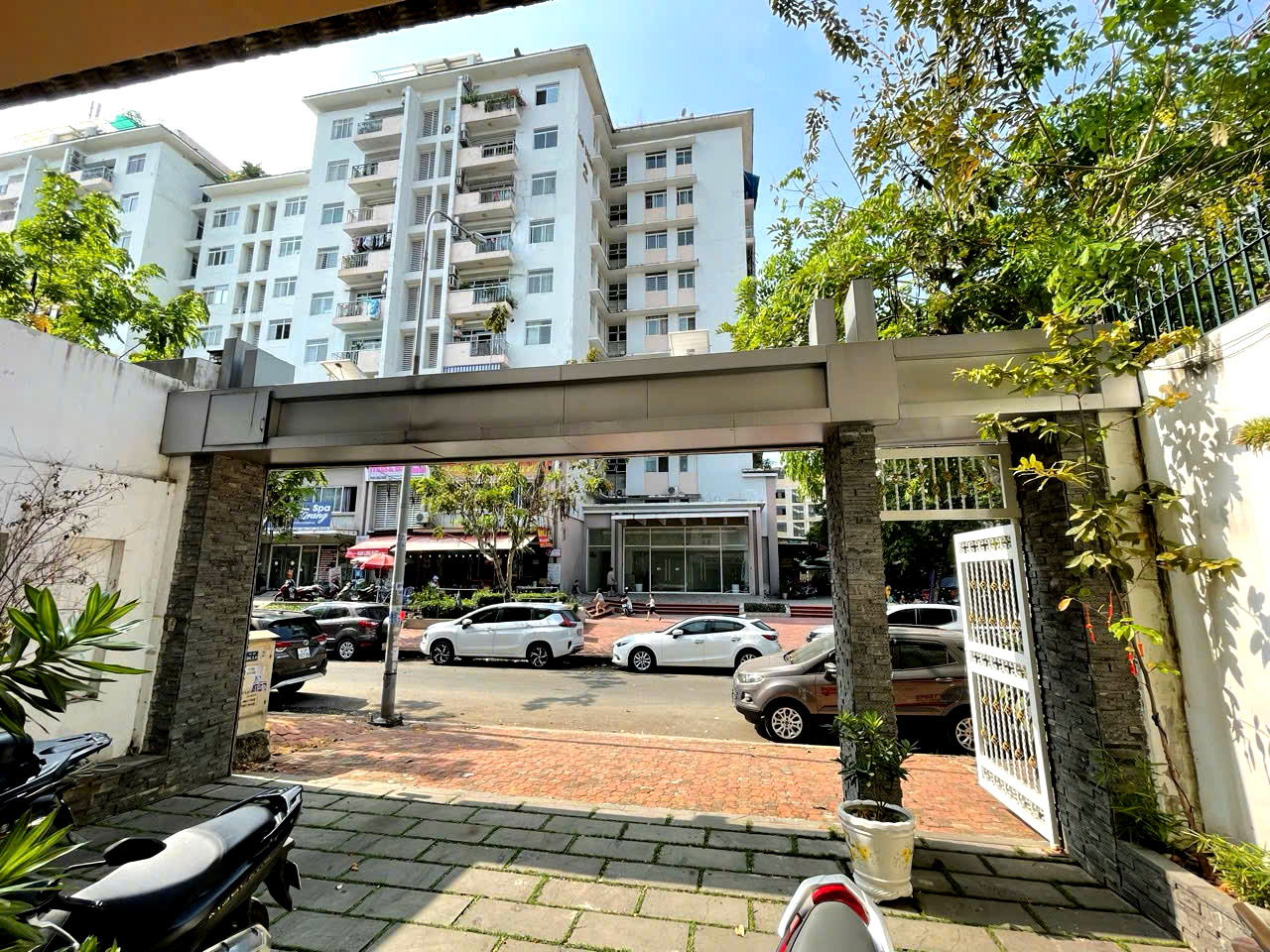 Biệt thự quận 7