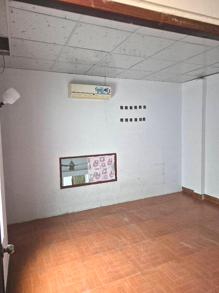 Diện tích 131 m², đường Tân Kỳ Tân Quý, Bình Hưng Hòa A, Bình Tân. Hơn 6 tỷ.