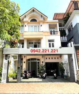 Biệt thự quận 7