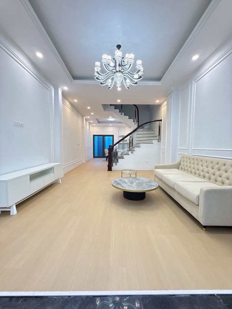 THẠCH BÀN - NHÀ QUAN XÂY - 2 MẶT NGÕ - 70M2 - GẦN 12 TỶ