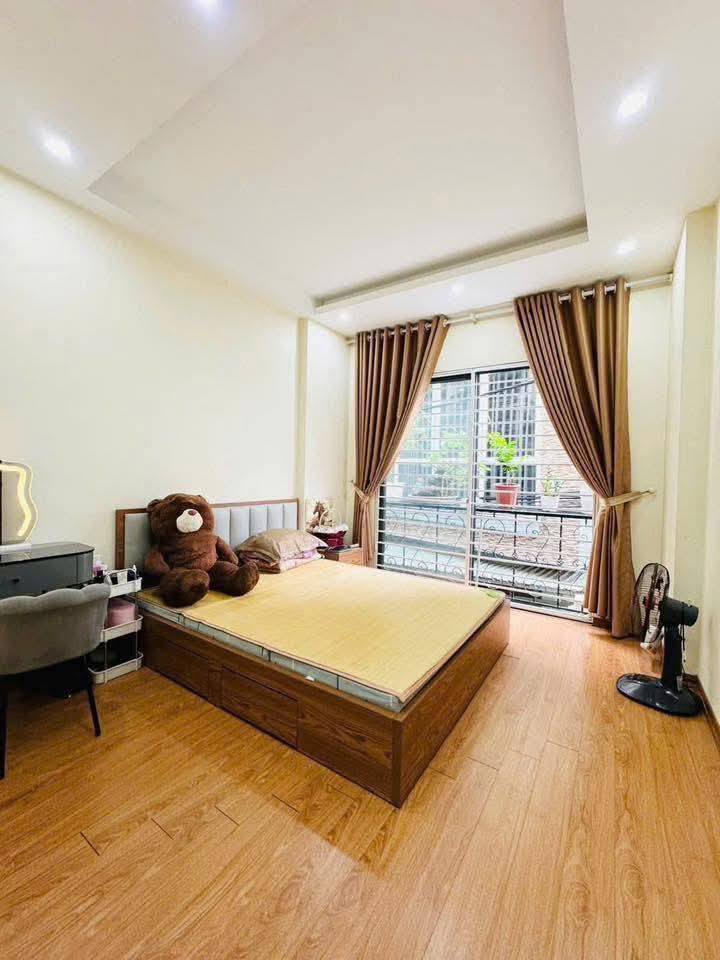 BÁN NHÀ NGỌC THỤY LONG BIÊN - 39M2 - NHỈNH 8 TỶ - CÁCH CHỢ 40M - SUV ĐỖ CỬA