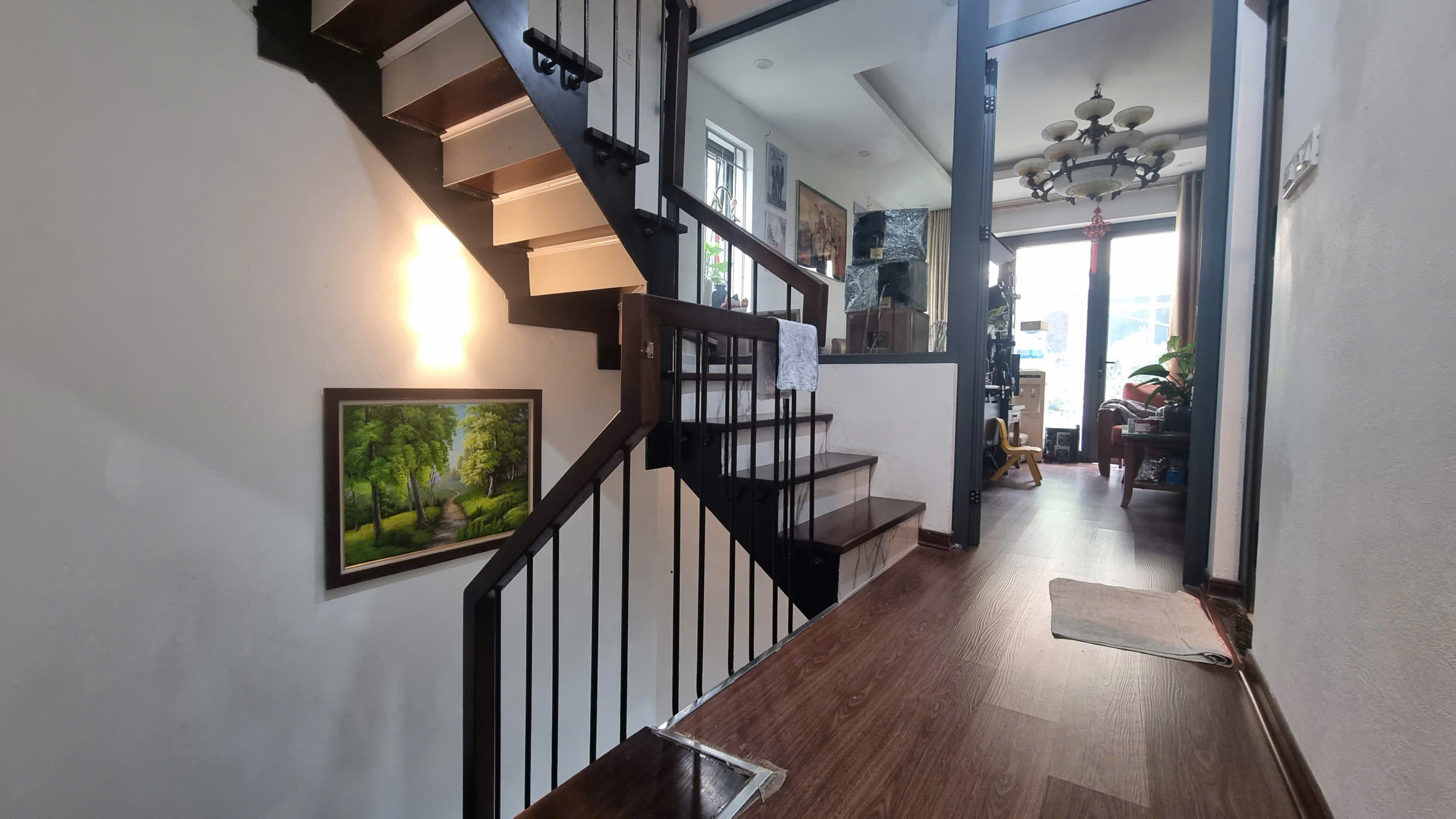 CẦN CHUYỂN CHỖ Ở, GIA ĐÌNH TÔI CẦN BÁN CĂN NHÀ XÂY DỰNG KIÊN CỐ