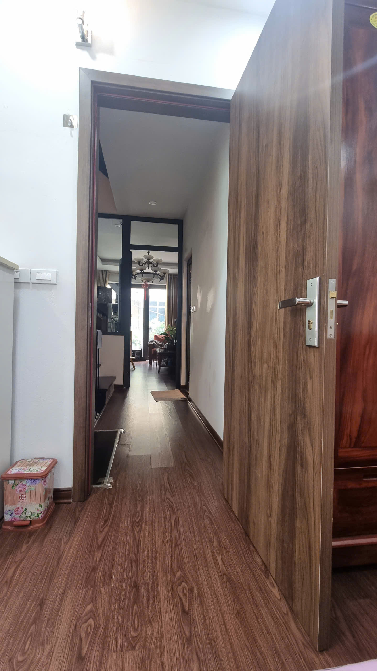 CẦN CHUYỂN CHỖ Ở, GIA ĐÌNH TÔI CẦN BÁN CĂN NHÀ XÂY DỰNG KIÊN CỐ