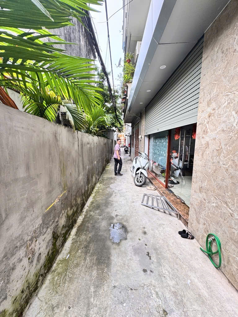 BÁN NHÀ CỔ NHUẾ 36M ĐANG CHO THUÊ 35TR/THÁNG