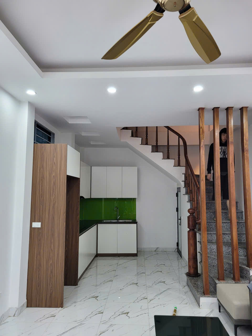 BÁN NHÀ TÂY TỰU  4 TẦNG CHỈ 5. x TỶ