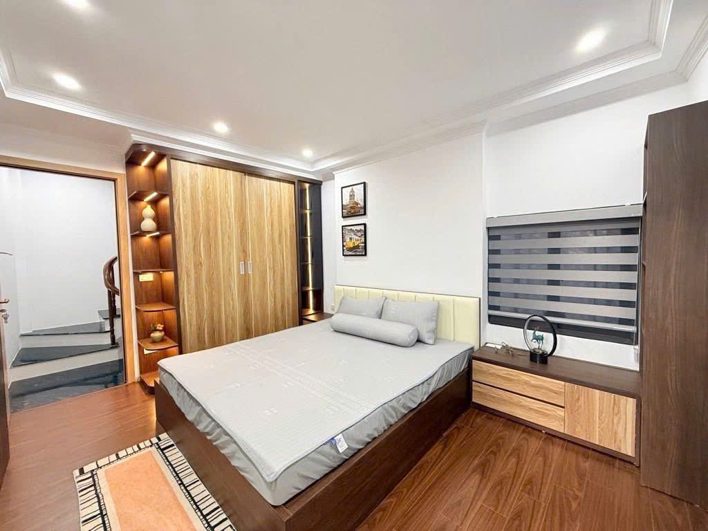 MẶT PHỐ Cù Chính Lan Thanh Xuân Giao Thông Thuận Tiện Nhà mới ở ngay