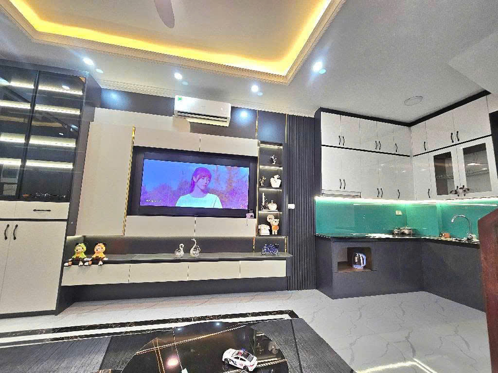 NGÔI NHÀ LÝ TƯỞNG VỊ TRÍ THUẬN LỢI GIÁ TIỀN HỢP LÝ