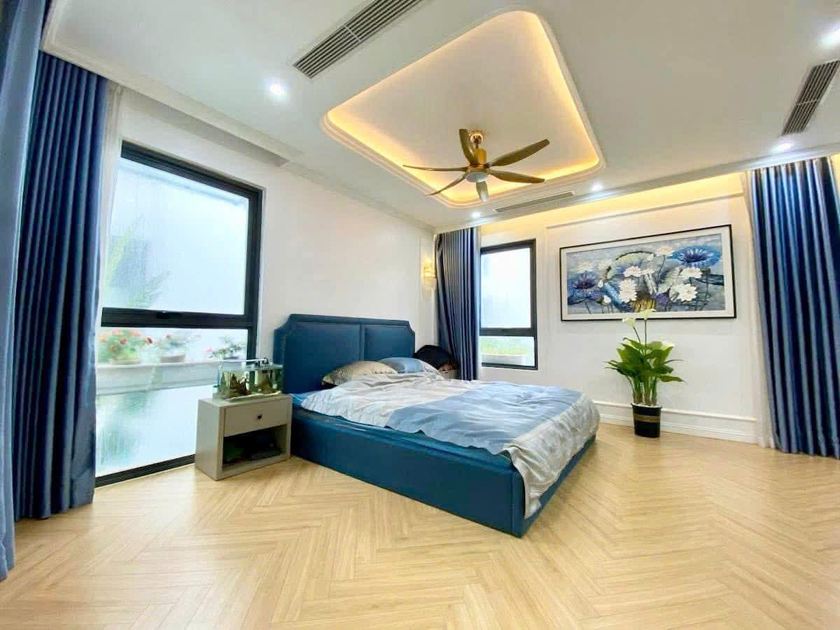 NHÀ ĐẸP TẶNG FULL NỘI THẤT VỊ TRÍ GIAO THÔNG THUẬN LỢI