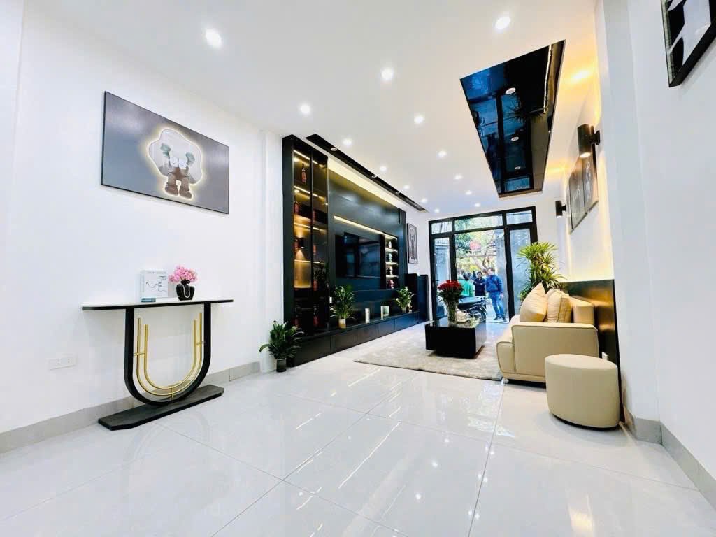 ĐÓN TẾT VỚI NGÔI NHÀ ĐẸP LUNG LINH TẠI HAI BÀ TRƯNG