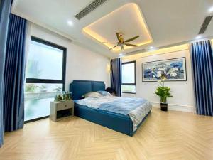 NHÀ ĐẸP TẶNG FULL NỘI THẤT VỊ TRÍ GIAO THÔNG THUẬN LỢI