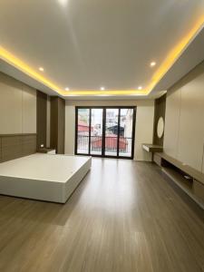 NHÀ ĐẸP 4 TẦNG – 59M²  – Ô TÔ ĐỖ Cổng