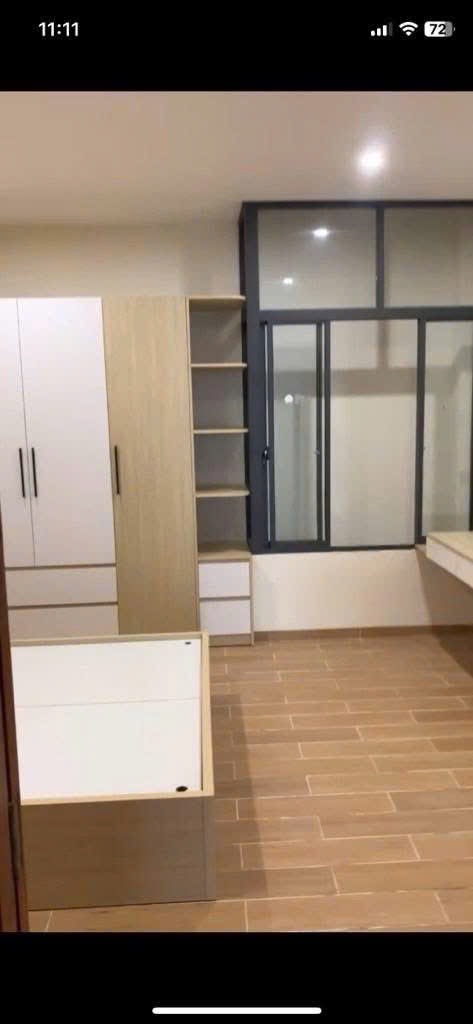 Cần bán nhà đẹp nằm ngay chợ thủ đức