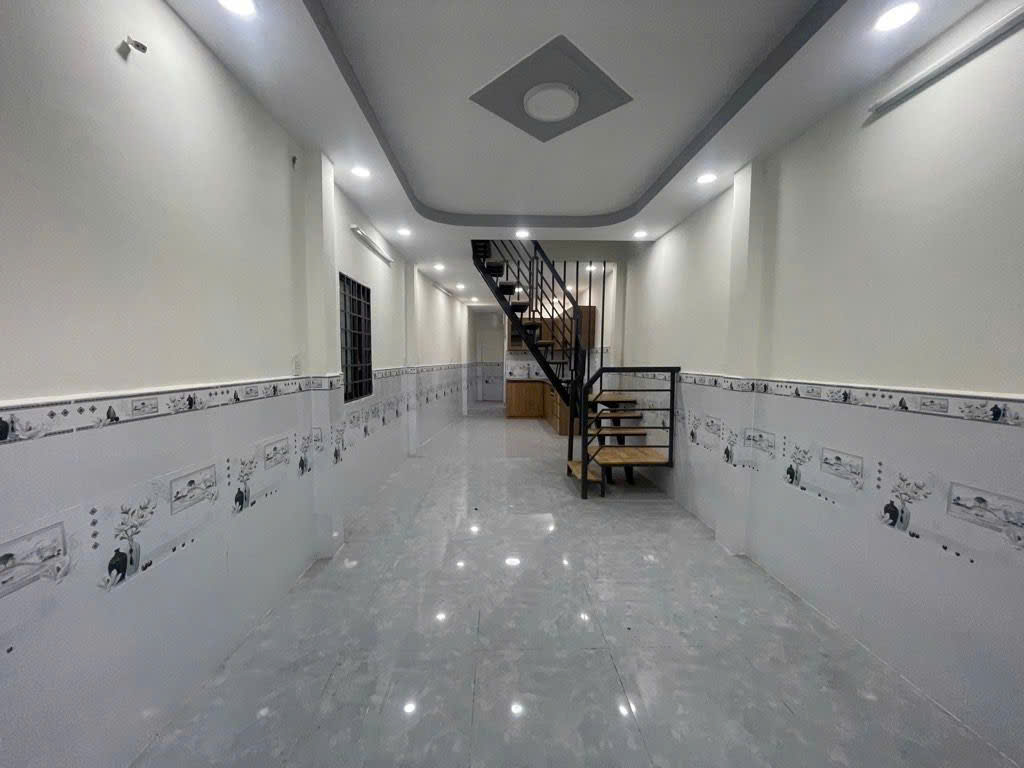 NHÀ 2 TẦNG  MẶT TIỀN CHƯƠNG DƯƠNG - KHA VẠN CÂN- f LINH CHIỂU