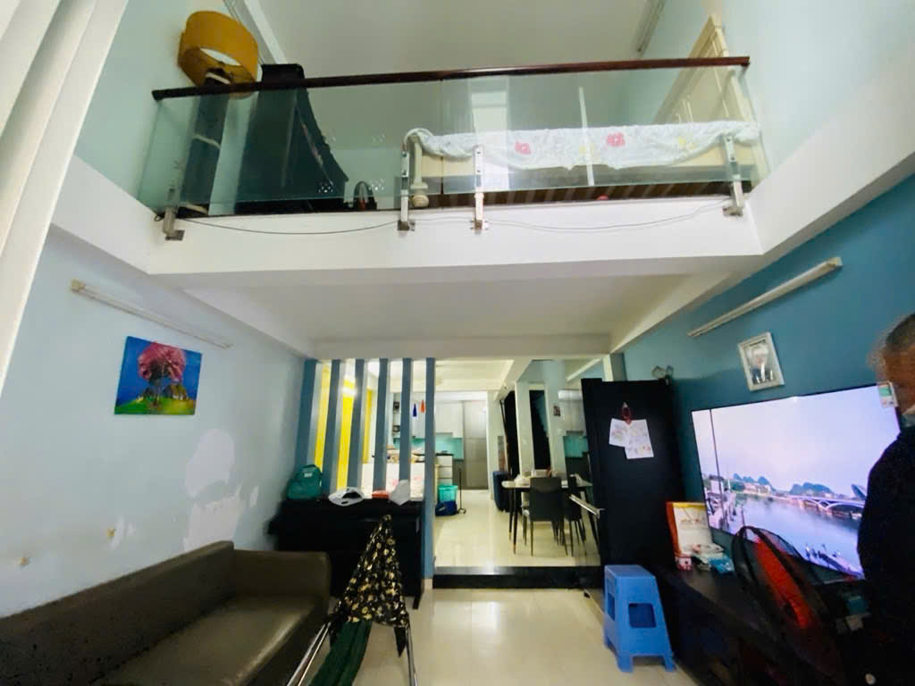 NHÀ 4 LẦU – MẶT TIỀN XE HƠI TRÁNH – ĐÌNH PHONG PHÚ - TĂNG NHƠN PHÚ B - Q9