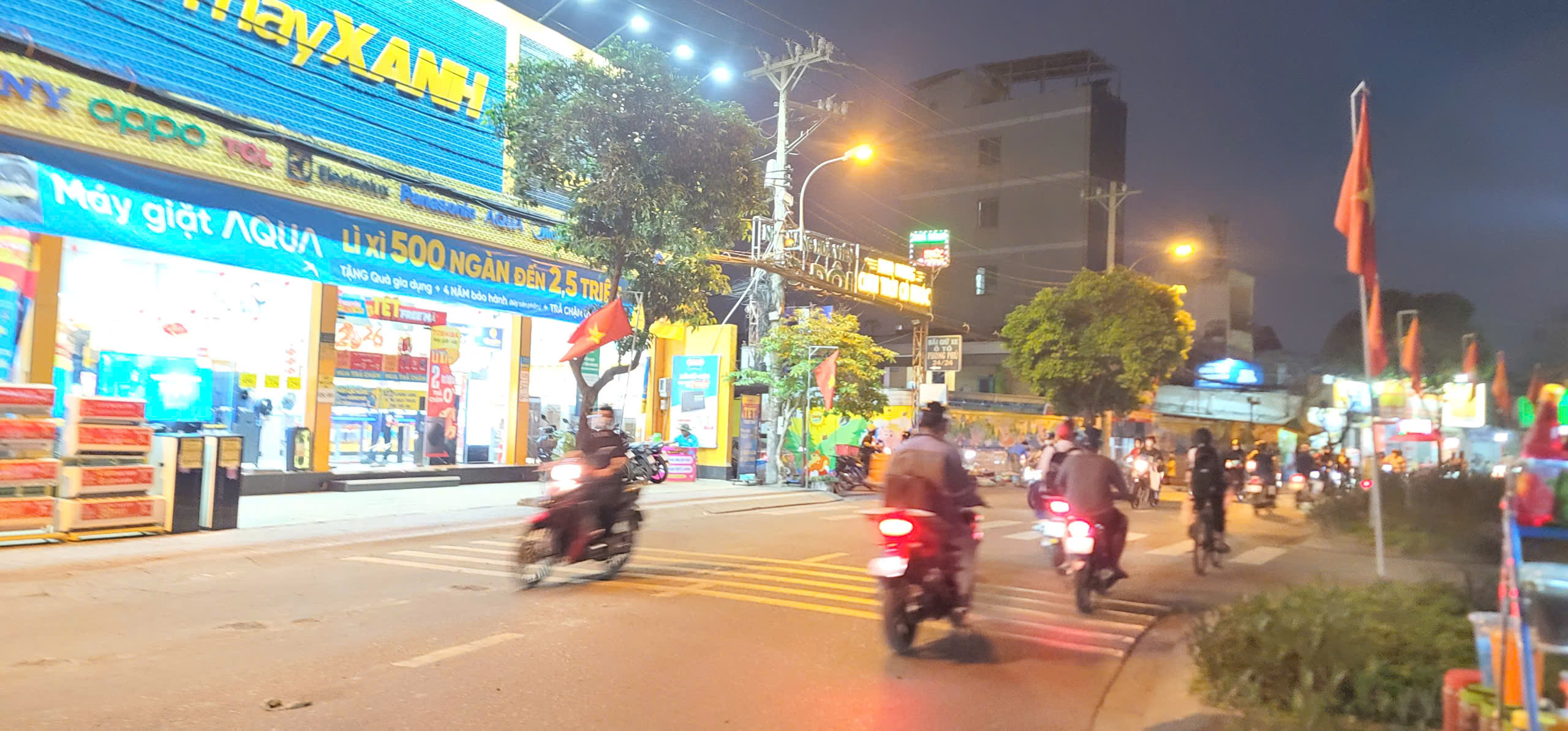 CHỦ BÁN GẤP NHÀ 2 LẦU - HẺM Ô TÔ - KHA VẠN CÂN - F LINH  CHIỂU