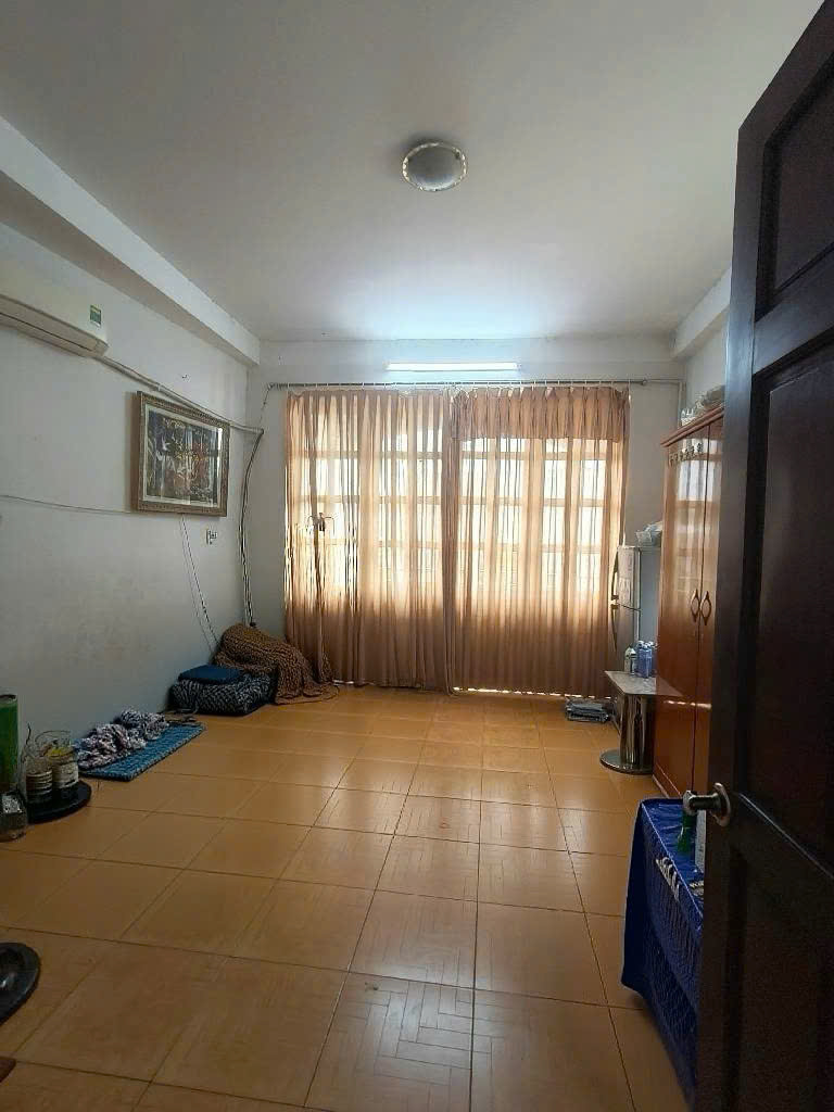 BÁN NHÀ 3 LẦU HƠN 110M2, HỒ VĂN TƯ , F TRƯỜNG THỌ
NGAY CHỢ THỦ ĐỨC - THÔNG TỨ HƯỚNG