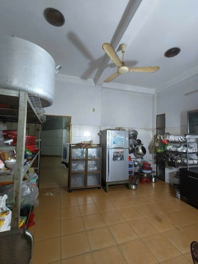 BÁN NHÀ 3 LẦU HƠN 110M2, HỒ VĂN TƯ , F TRƯỜNG THỌ
NGAY CHỢ THỦ ĐỨC - THÔNG TỨ HƯỚNG