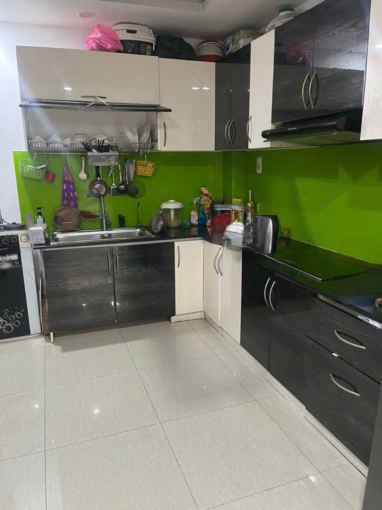 NHÀ 4 TẦNG - KHU CAO CẤP - ÔTÔ ĐẬU CỬA 
HOÀNG DIỆU 2 - LINH CHIỂU