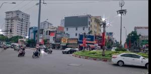 BÁN NHÀ MẶT TIỀN ĐỈNH LẠC LONG QUÂN (Q11)