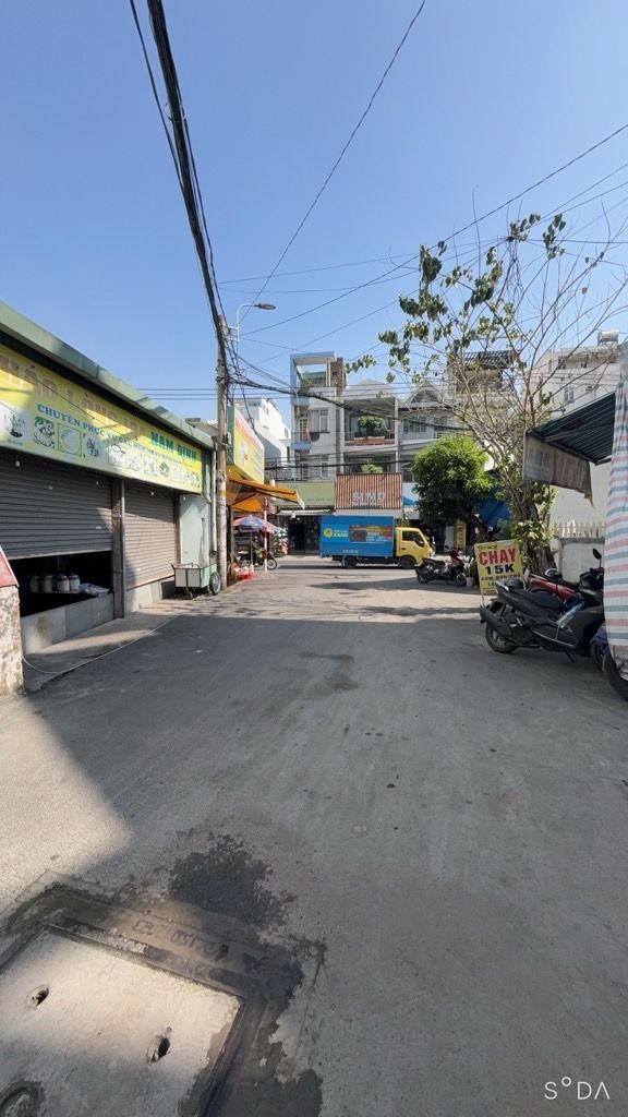 NHÀ ĐẸP Ở LIỀN - TRUNG TÂM GÒ VẤP - 5 TẦNG - HẺM XE HƠI 5M - SỔ ĐẸP - NHỈNH 9 ĐỒNG