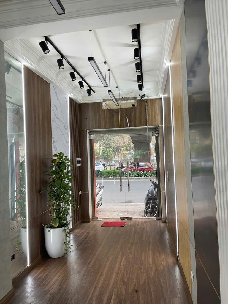 Bán nhà Mặt phố Láng 35m2 sẵn kinh doanh