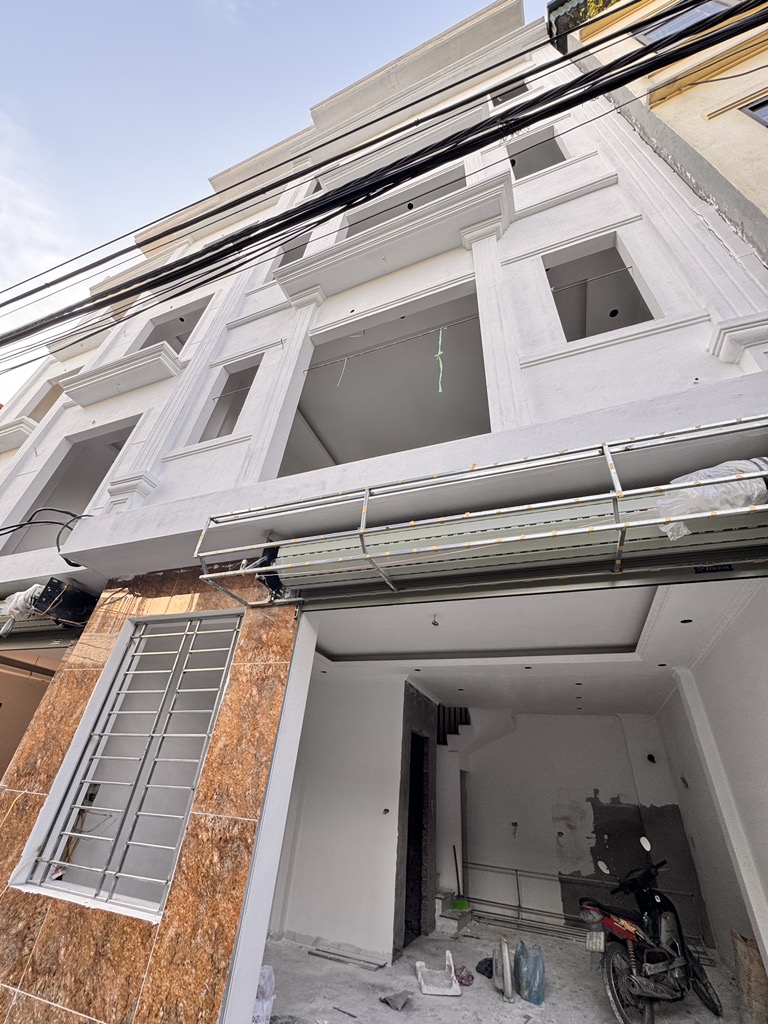 Cần bán gấp căn nhà, dt 50 m2sđcc