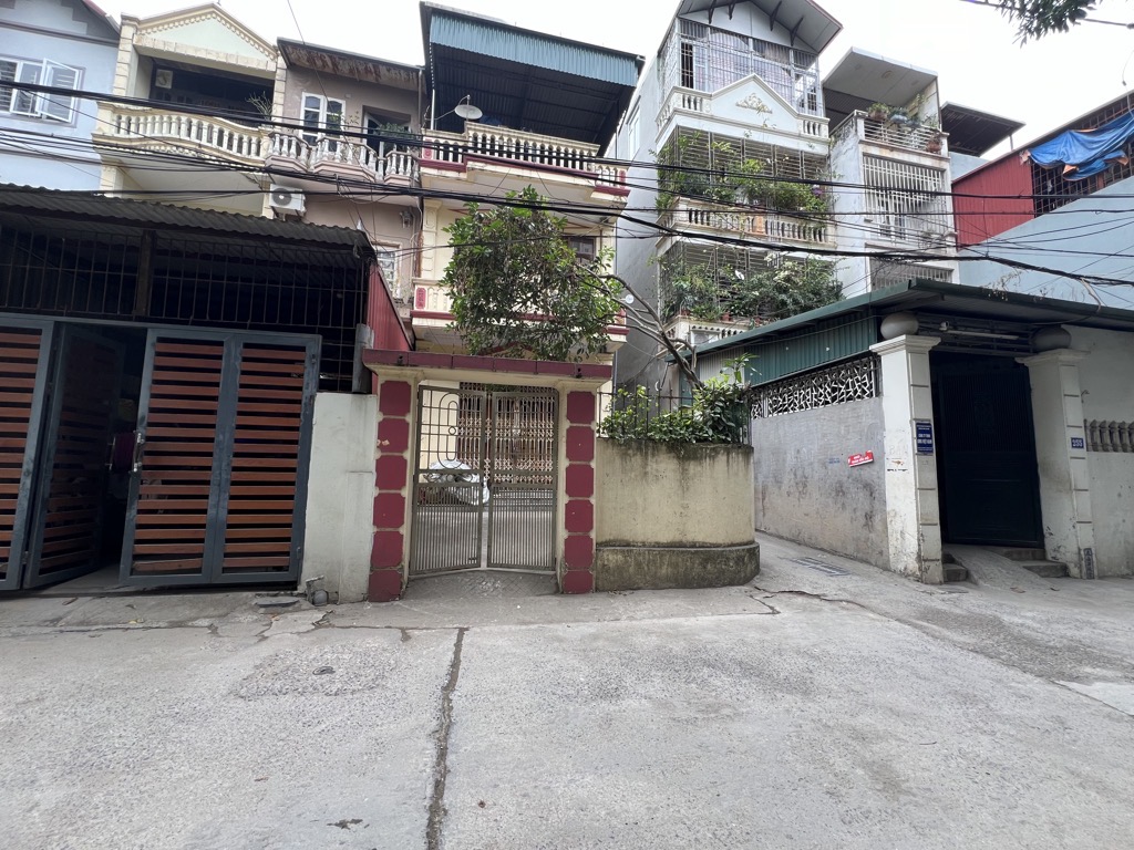 Cần bán gấp nhà tại phú diễn, đt 59m2, 9 tỷ