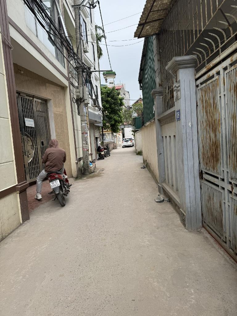 Bán nhà tại phố Văn trì, Bắc Liêm, dt 36 m2, 5 tầng, giá 9tỷ