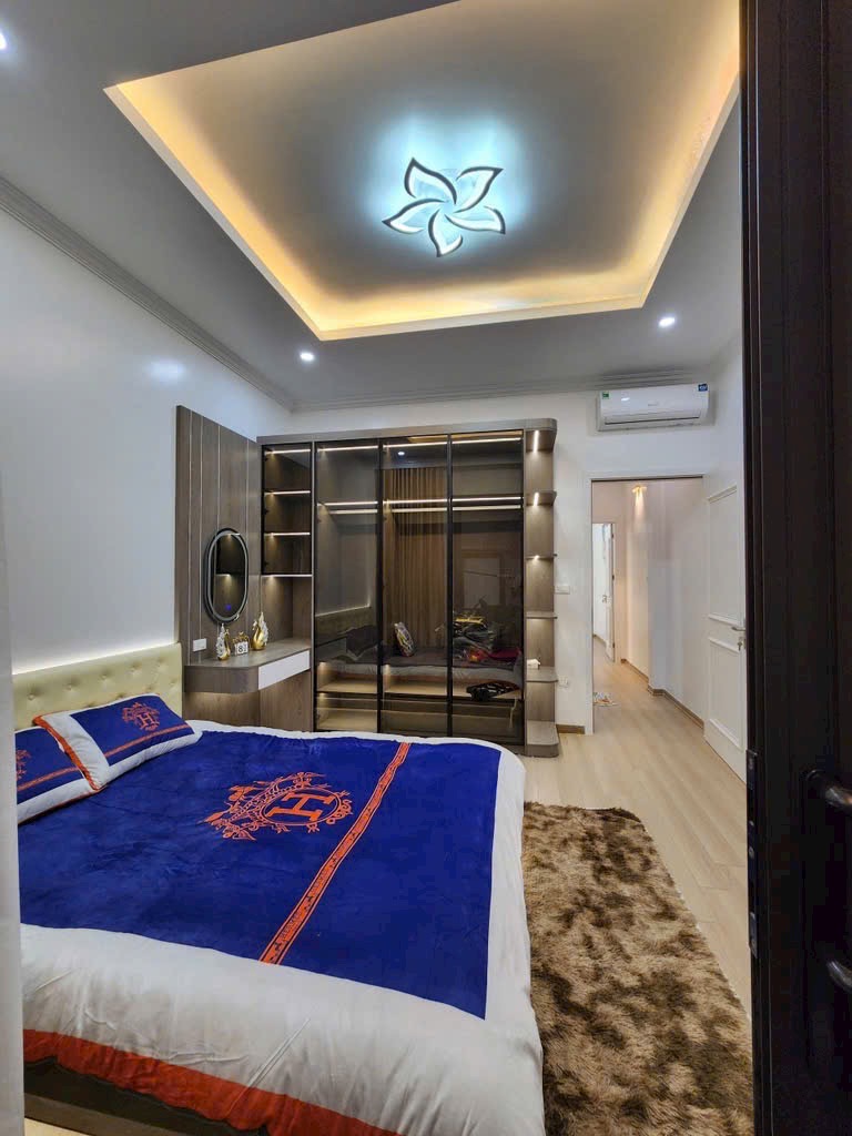 Bán Nhà Minh Khai,55m 6 tầng 13 tỷ chỉ việc về ở